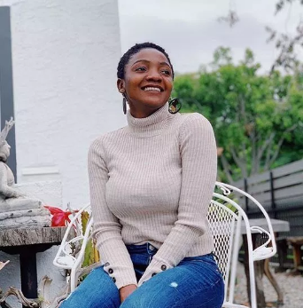 Nigerian singer, Simisola Ogunleye, a.k.a Simi is known for a lot of things to include being a talented singer with an incredible voice and taste for good music, but she has again proved herself beyond expectation with the launch of her own record label, Studio Brat’. The ‘Mind your business’ crooner made the announcement via social media ahead of the release of her latest musical project titled ‘Jericho’, featuring reggae/dancehall singer, Patoranking. While making the announcement, she revealed that floating her own record label is the best part of her music journey. “The norm is to do a formal and proper press release, with big, impersonal words, but this is me and you. We started with true laughs, constructive criticism, silly jokes and personal moments. We’re going to keep it that way. All I’ve ever wanted was to live my dreams, to do it on my terms, but for you. Each step I’ve taken has brought me here. This is only the beginning of the best part of my journey. I hope that you stand with me, fight with me, love with me and grow with me. My team and I have continuously put our hearts into it. Like Michael Jackson said, “Don’t stop till you get enough.” We never want to let you down. Proof: I’m using a Michael Jackson quote. So, with a heart full of excitement, I introduce Studio Brat to you. It’s Ours. Let’s do what we do”, she said. Recall that after the successful expiration of her 5-years recording contract with record label, Xtreme Music, she moved on last month, May 2019, contrary to speculations that she may renew the contract.