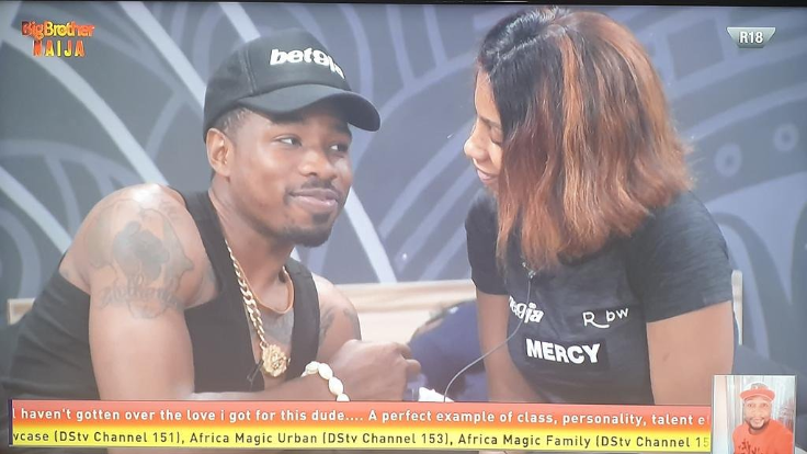 Big Brother Naija 2019 housemate, Mercy was seen helping Ike wash his clothes as she talked about having enough clothes to wear and no body odour. Gistvic Reports. The two love birds having been growing a lot of fan base recently with their seeming undying love. Ike said Mercy actually smells but its like candy and sugar as Mercy talked about how she need to be emotionally strong because she wants to buy a Lamborghini and not a benz. She said: “With the cloth I came with I can wear till the end of this game without washing and repeat. But I dont want to have dirty cloth and I dont smell too, I smell like candy.