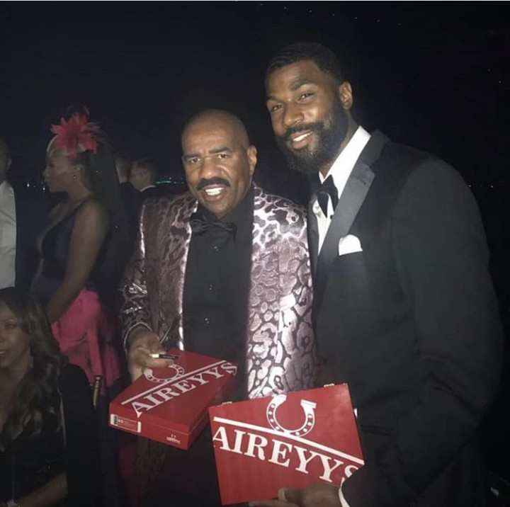 Big Brother Naija housemate, Mike is sure a superstar, below is one of his picture with popular American actor, Stephen Harvey before entering BBNaija house. Broderick Stephen Harvey is an American comedian, television host, producer, radio personality, actor, and author.