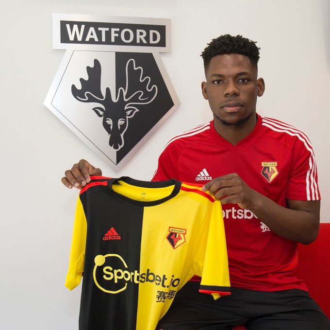 Flying Eagles midfielder Tom Dele-Bashiru has dumped Manchester City to joined Super Eagles forward Issac Success at Watford on a six-year contract.The 19-year-old quits back-to-back Premier League Champions following the expiry of his contract at Etihad Stadium and will now continue his career at Vicarage Road until 2024. Dele-Bashiru was part of the Nigeria U20 team at the 2019 FIFA U20 World Cup in Poland and where he scored one superb goal in the big win over Qatar three games before their exit in the knockout round.Former England U16 star made his senior debut for Manchester City in the Carabao Cup quarter-final against Leicester City in 2017-18, coming on for Phil Foden in the 91st minute and he also played extensively in the UEFA Youth League, Premier League 2, FA Youth Cup and the Checkatrade Trophy for the Citizen’s youth sides.Dele-Bashiru becomes the second summer signing in Javi Gracia’s team after Craig Dawson’s move from West Bromwich Albion. Source:- FCNaija