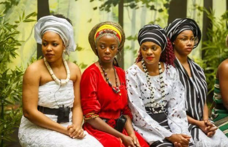 Big Brother Naija housemates excited Nigerians when they dressed in cultural attires during a task. The 2019 Big Brother Naija housemates, along with organisers have been commended by Nigerian on social media. Nigerians praised this Big Brother Naija Pepper Dem Gang edition for displaying the Nigerian culture in a positive light.