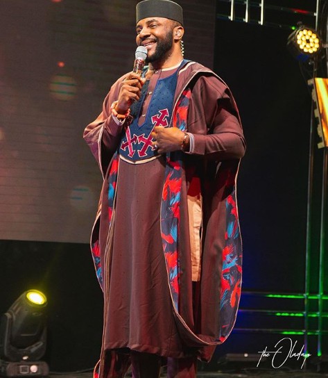 From Tuxedos, to bespoke suits, to stylish Agbadas, media personality, Ebuka Obi-Uchendu was flawless with his choice of outfits as the host of the just concluded Big Brother Naija reality show season 4.