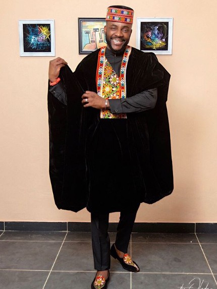 From Tuxedos, to bespoke suits, to stylish Agbadas, media personality, Ebuka Obi-Uchendu was flawless with his choice of outfits as the host of the just concluded Big Brother Naija reality show season 4.