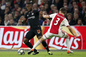 Chelsea won the first leg of the encounter in Amsterdam, but Veltman insists that the Blues should expect a different approach from what they witnessed in the first leg when they arrive at Stamford Bridge for the reverse fixture.”We didn’t play well enough at the time. We have to play better tomorrow and in the final phase we gave away too much,” recalled Veltman to AD.