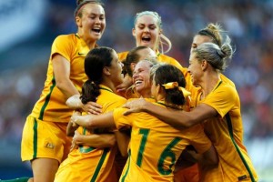 Australia’s professional women soccer players will be given the same base pay as men in a one-year extension to a collective bargaining agreement. Players in Australia’s W-League will have their annual minimum remuneration hiked 33 percent to A$16,344 ($11,400), with their base h