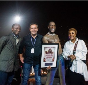 Excited Nigerian Afrobeats artiste, Burna Boy goes shirtless as he poses with his mum at his concert, ‘The Africans Giant Return Tour’ in London. Gistmore reports Burna Boy becomes the first Afrobeats artiste to sell out SSE Arena Wembley in London.