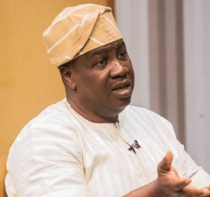 A former governorship candidate under the Action Democratic Party in Lagos State, Babatunde Gbadamosi, has said no worker can comfortably live with the new minimum wage of N30,000 in Lagos.