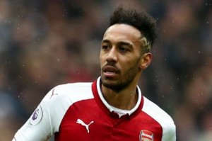 Arsenal forward, Pierre-Emerick Aubameyang has expressed disappointment in Anthony Joshua after the British heavyweight boxer predicted that Tottenham striker, Harry Kane would beat him, (Aubameyang) in a boxing fight.