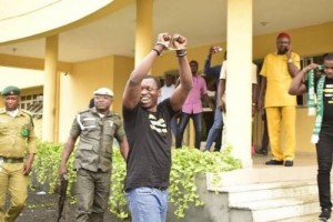 Two Nigerian journalists have been reportedly detained for taking photos during the trial of Agba Jalingo. According to SaharaReporters, two photojournalists, Mr Leo Ashiebe and Mr Patrick Obia, have been detained by the Police in Cross River State for taking photos during ongoing trial of detained journalist, Agba Jalingo.