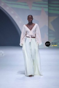 Naijafinix Face Of The Week:- Meet Edna Elimani, A Professional Runway Model Brief Biography:- My name is "Edna Elimani", a native of Amai, Ukwani LGA of Delta state. I am 5'11ft tall, slim, flat fitted tommy...