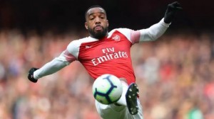 Atletico Madrid are preparing to offer Thomas Lemar to Arsenal in exchange for Alexandre Lacazette, if they fail in their pursuit of Edinson Cavani this January, Marca reports. The LaLiga side have only scored 22 goals in the league this season and Diego Simeone is desperate to bring in a top striker to rectify that. Cavani is at the top of Simeone’s wishlist, but Paris Saint-Germain insist the Uruguay international will not be sold, despite his contract expiring in the summer. As a result, Atletico are now looking at alternatives including Lacazette. Simeone tried to sign Lacazette before he left Lyon for Arsenal in 2018 and will reignite his interest in the Frenchman. Lemar, who was on the Gunners’ radar, will be used as a bait to try and complete the deal.