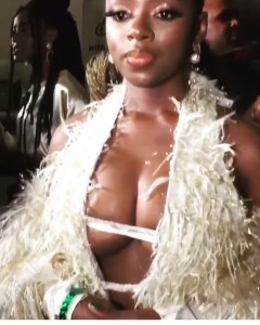 x BBNaija Housemate, Diane Yashim made a bold fashion statement at Mercy Johnson’s ‘The Legend Of Inikpi’ movie premiere yesterday. The busty BBNaija star stormed th