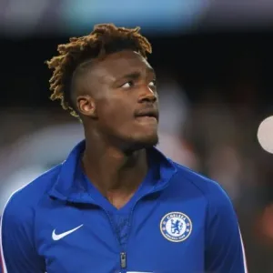 Chelsea Agree Buy-back Clause With Roma For Abraham