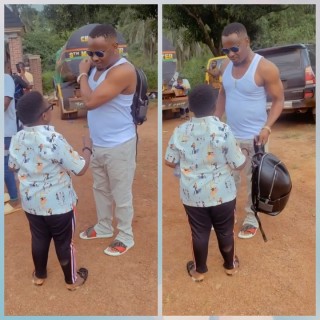 Zubby Michael Bows To Aki And Pawpaw On Set. Carries Their Bag