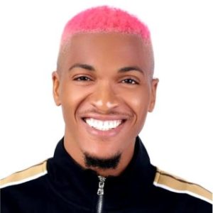 BBNaija: Groovy Ignores Phyna, Amaka, Declares Love For Chomzy 