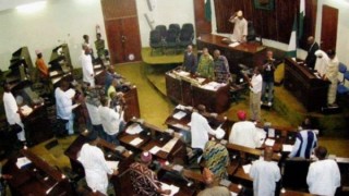 BREAKING!!! EFCC Arrests Ogun State Assembly Speaker, Oluomo