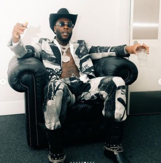 BIG WIN! Burna Boy Wins Best African Act At MTV EMAs 2022 (Do You Think He Deserved It?)