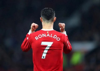 Cristiano Ronaldo Told To Leave Man United After Interview With Piers Morgan