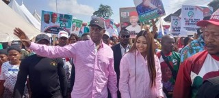 Ned Nwoko And His Wife, Regina Daniel In Delta To Campaign For Atiku
