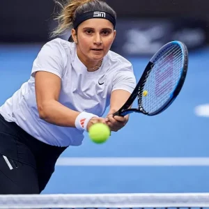 Sania Mirza: India tennis icon who showed hate could be defeated