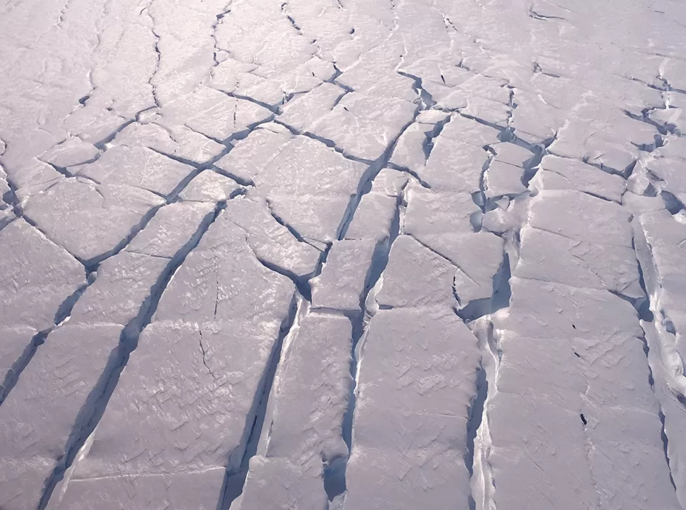 Vast glacier at mercy of sea warmth increases