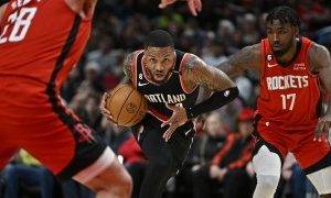 Damian Lillard becomes first player in NBA history to score over 70 points in under 40 minutes in Portland Trail Blazers’ win over Houston Rockets