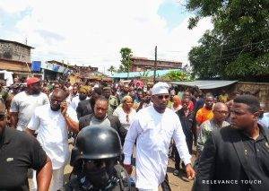 Rhodes-Vivour Visits Victims Of Akere Market Burnt By Political Thugs