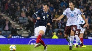 Scotland call up for Lawrence Shankland as Che Adams & Anthony Ralston drop out