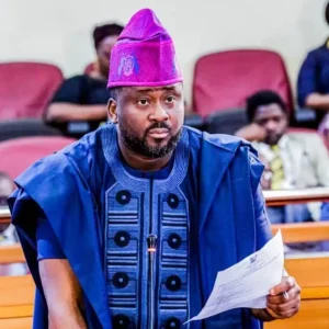 The Hatred For Me Is Too Much – Desmond Elliot Cries Out (Video)