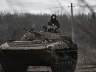 Ukraine war: Heavy losses reported as battle for Bakhmut rages