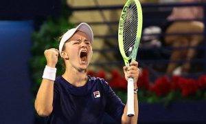 World No. 1 Iga Świątek’s dominant unbeaten stretch snapped by Barbora Krejčíková in final of Dubai Tennis Championships