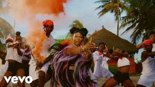 Incredibly talented Nigerian female singer-songwriter and superstar, Yemi Alade has uncovered the music video of her smashing song tagged “Baddie.” ADVERTISEMENT This impressive track comes from “African Baddie EP,” her newly dropped debut album. Watch the video below: