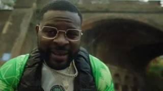 A talented Nigerian rapper and music artist, Zoro comes through with the official visualizer of his thrilling single captioned “Naira To Pounds.” ADVERTISEMENT Additionally, this impressive single features Falz, a very skilled Nigerian rapper and song composer. Watch the video below: