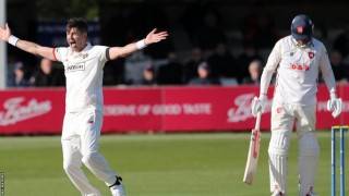 County Championship: Essex battle on final day to draw with Lancashire