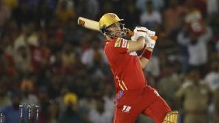 IPL 2023 Liam Livingstone's 82 in vain as Mumbai Indians chase 215 to beat Punjab Kings