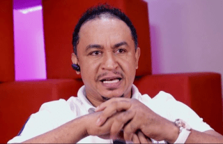 You Are Living In Poverty If You Don’t Have N500,000 In Your Account – Daddy Freeze Says (Video)