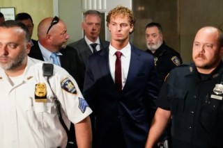 Daniel Penny pleads not guilty in NYC subway chokehold death of Jordan Neely