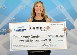 Iowa woman wins lottery more than 20 years after tornado wiped out her home