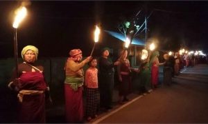 Manipur: The daring women standing up to troops in Indian state