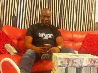 Mompha Appears In Live Video Despite EFCC’s Alleged Arrest