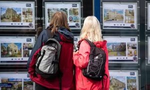 Mortgages to go up by average of £2,900 a year for 800,000, says Resolution Foundation