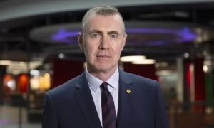 Elections: Ex-Plaid leader Adam Price wants mandatory voting