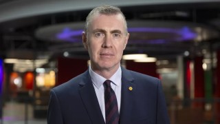 Elections: Ex-Plaid leader Adam Price wants mandatory voting