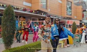 Lil Kesh – Feeling Funny Ft. Young Jonn (Video)