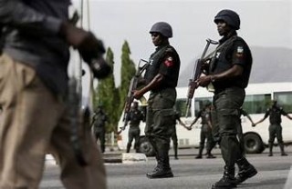 Intoxicated Lagos policemen break into a shop in Lekki, arrest the employee, and prepare chargesJPEG