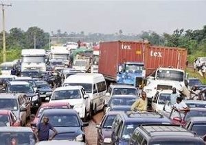 Traffic jams as thugs take over an abandoned Lagos bridge and road