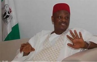 Kwankwaso advises couples at a mass wedding not to look at their spouses' phones.