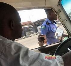 Police who take bribes return to the Lagos road and demand N25,000 from the motorist