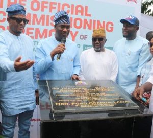 Sanwo-Olu Unveils Road & Recreational Facilities Built By Ikoyi/Obalende LCDA