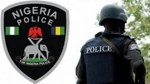 In Ibadan, police parade a suspected ritualist with a human head